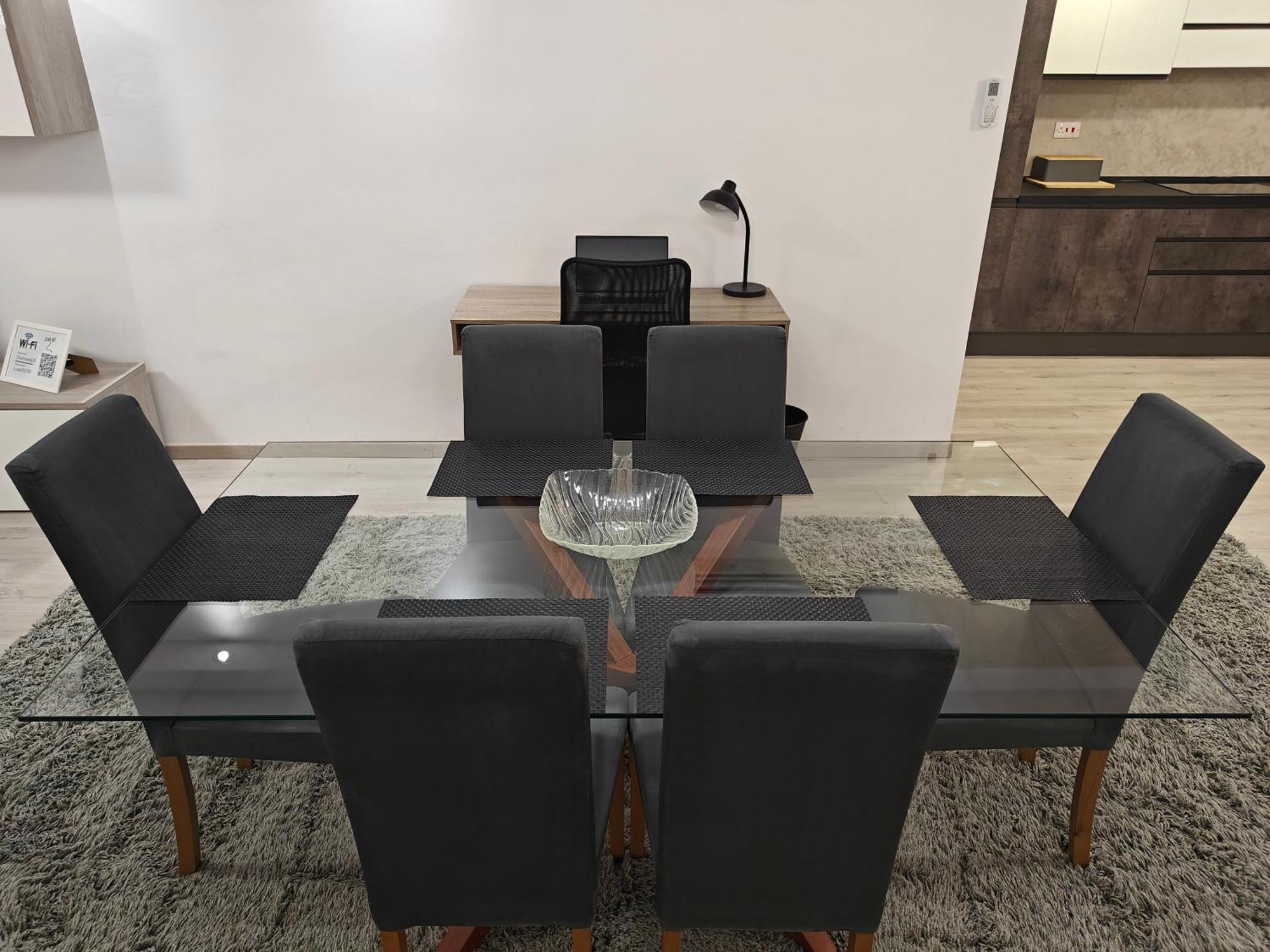 Modern Apartment With Large Outdoor Area - Sleeps 7, Close To Malta International Airport Luqa Exterior photo